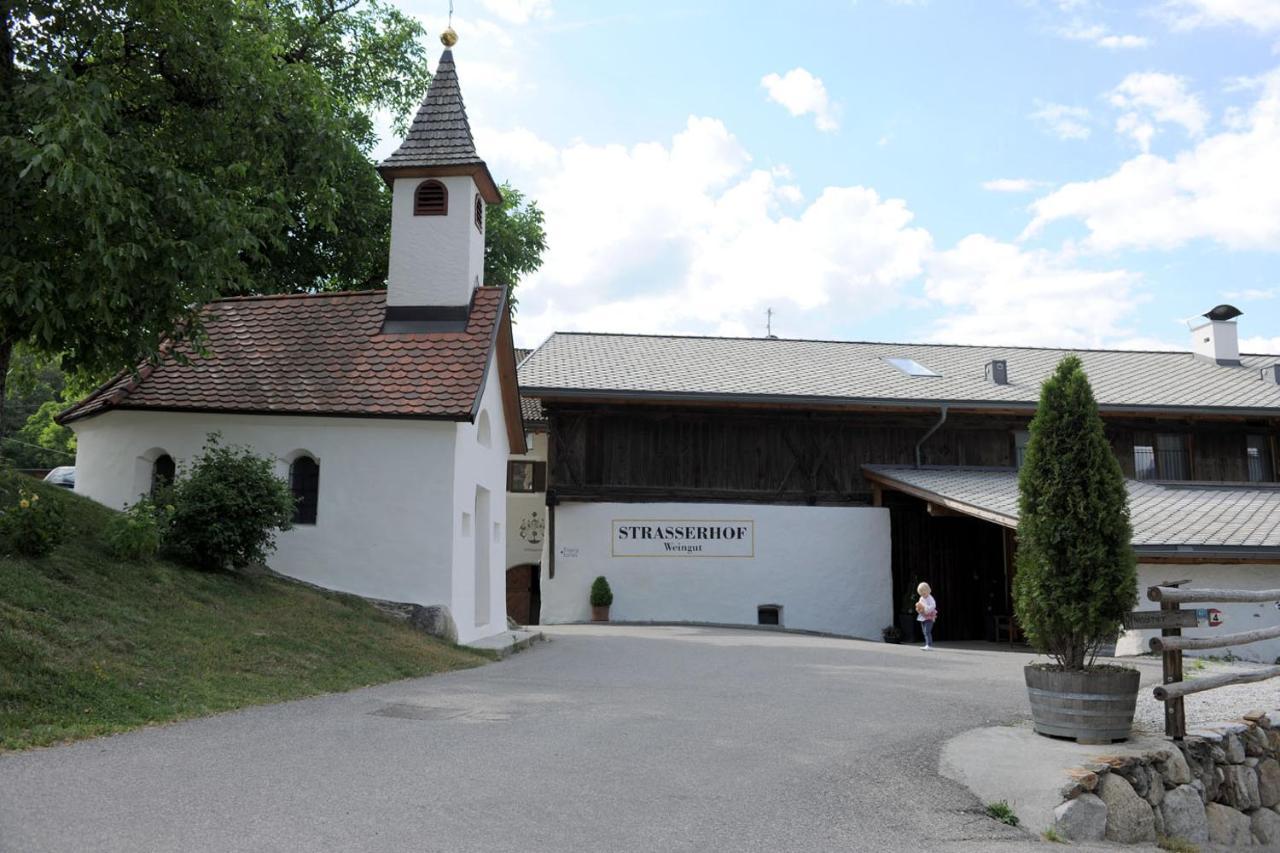 Strasserhof Tenuta-Weingut Vahrn Zewnętrze zdjęcie